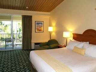 Отель Ramada Limited Голета Экстерьер фото