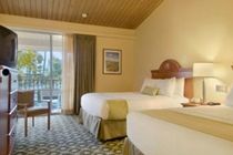 Отель Ramada Limited Голета Экстерьер фото